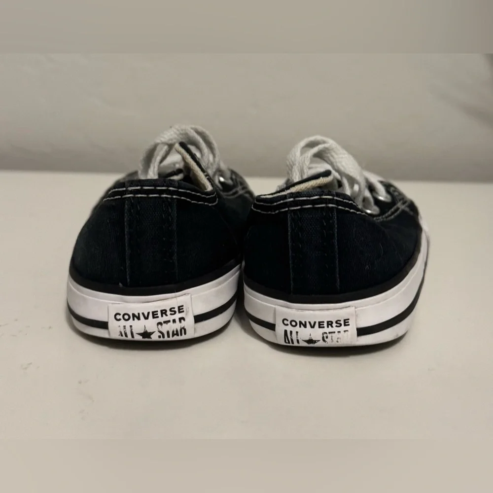 Converse unisex navy
